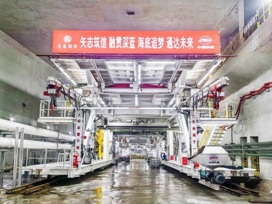 人生就是博：“乘着地铁看青岛”第五场活动“展望城市未来”启动：轨道交通延伸拓宽城市发展格局(图5)