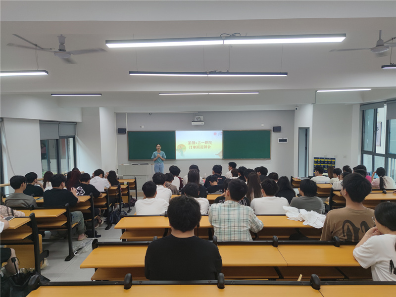 z6尊龙·凯时：湖南：三一职院摸准企业用人需求多举措实现毕业生就业上岗(图2)