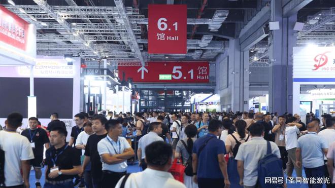圣同智能激光装备集团赋能中国国际复材展(图2)