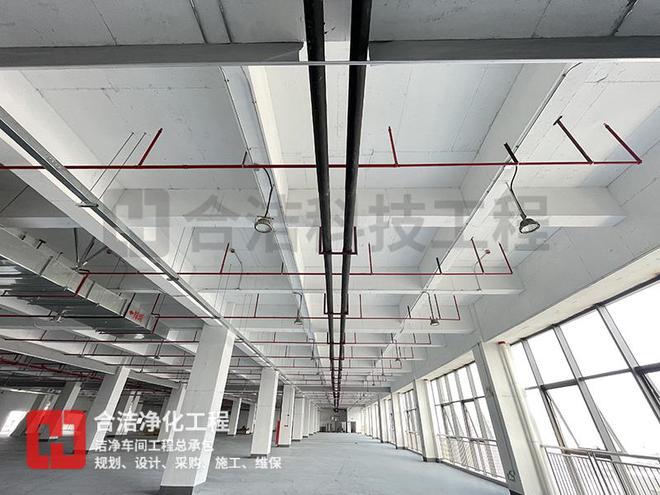 合洁净化工程：晶圆洁净厂房的设计和施工需遵循哪些标准和规范