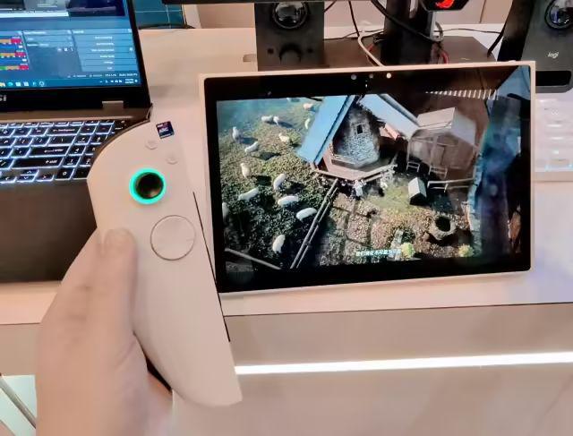 人生就是博：【硬件资讯】CES2025拾遗！Intel还展示了什么？模块化PC？裸眼3D掌机？首款18A芯片？一起来看一下吧！！(图10)