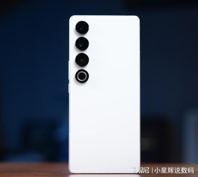 2024接近“完美”的3款中端手机系统流畅用五年不卡顿(图4)