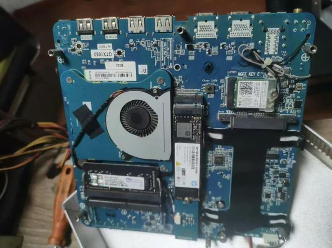 尊龙凯时网站：全金属的mini小主机内置GTX1060独立显卡二手也不便宜(图5)