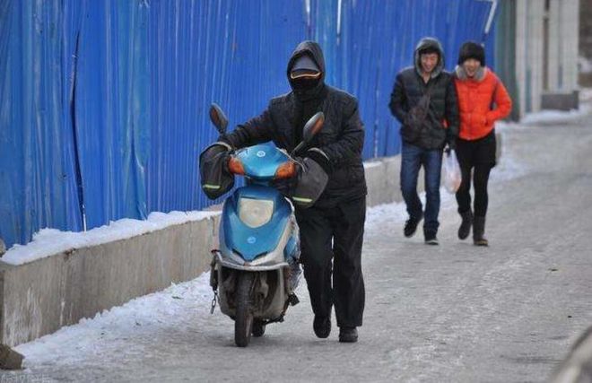 不要怪电池！天冷电动车跑不远很正常！教你几招多跑10公里(图4)