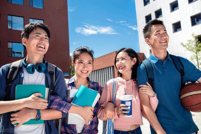 家长忧心！儿子大学毕业一门心思在网上卖产品也不想着成婚成家