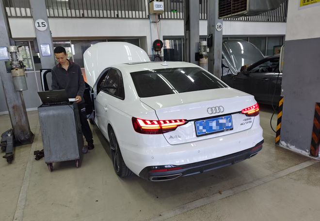 z6尊龙·凯时：暖心服务无忧护航一汽奥迪全时专业守护(图3)