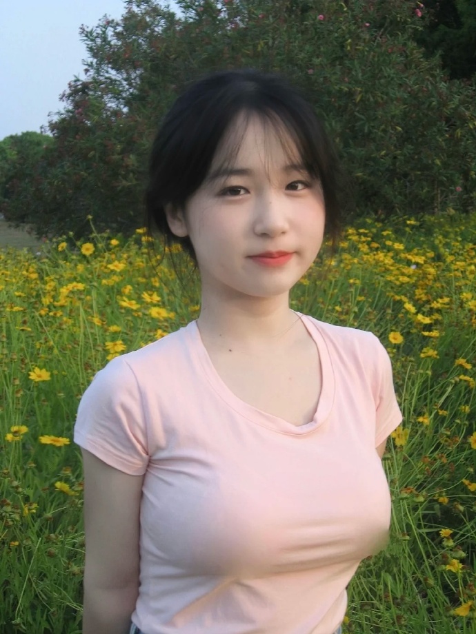 尊龙凯时网站：女生你Tm別㖭了(图1)