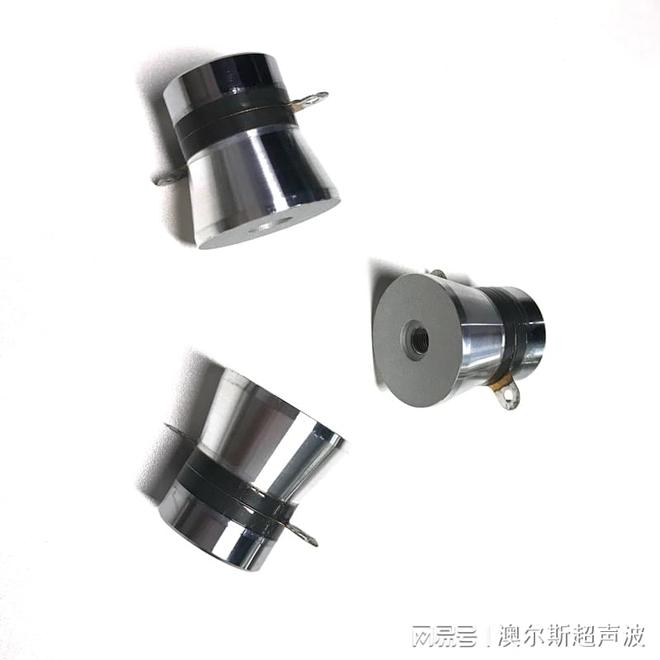 z6尊龙·凯时：40KHZ工业超声清洗机换能器压电振子
