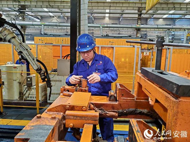 技工强省这几年丨许吉青：淬炼卓越共铸人才“合力”